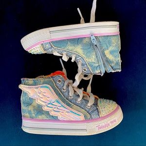 Sketchers Twinkle Toes high tops with wings